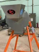 Измельчение и смешивания сырья